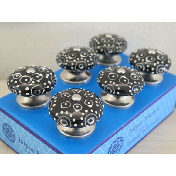 Jaipur Market Black/White Ceramic Drawer Pull Knobs, Set Of 6 - Picture 5 of 6